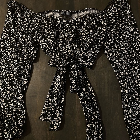 REVAMPED TOP - Picture 1 of 5